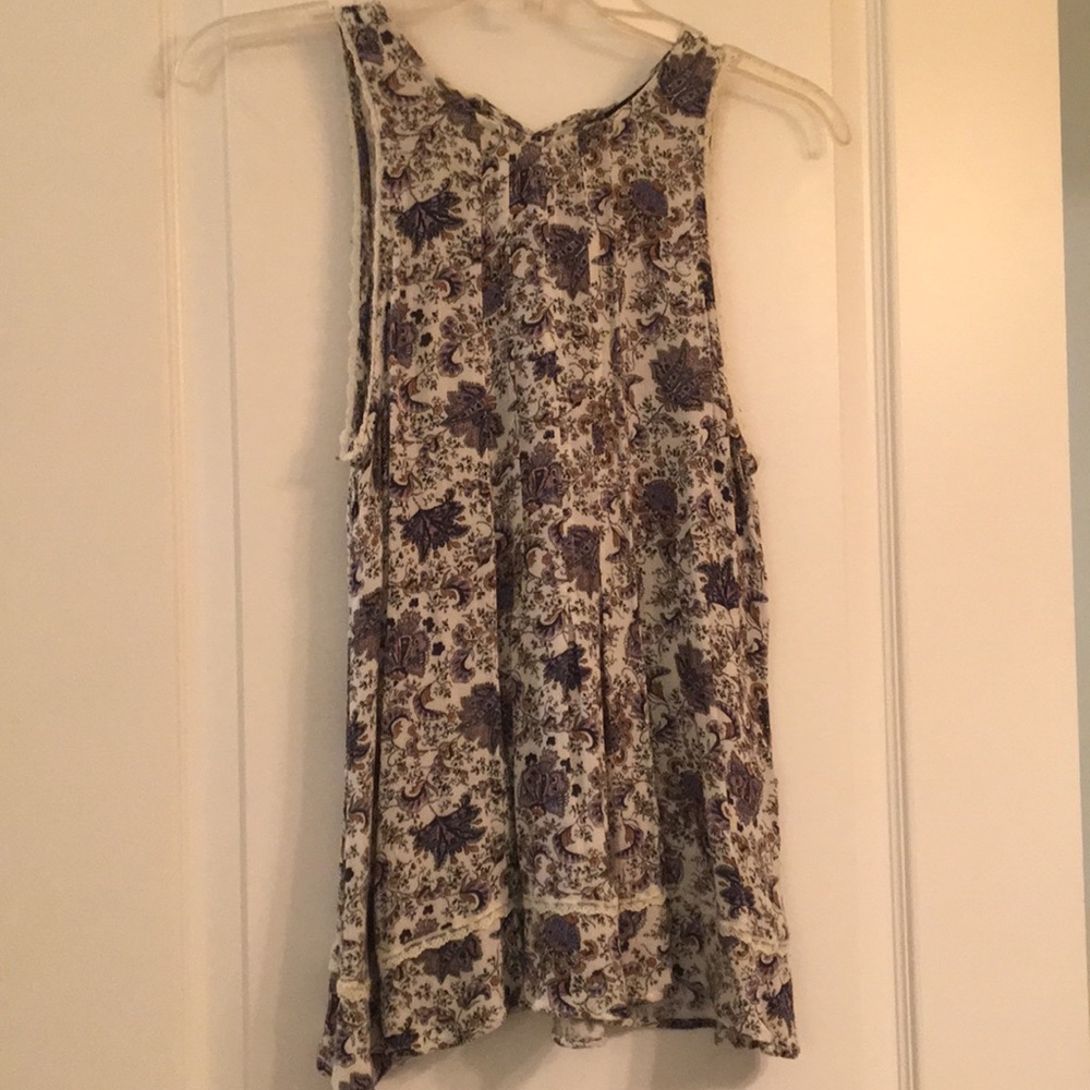 Women’s blouse